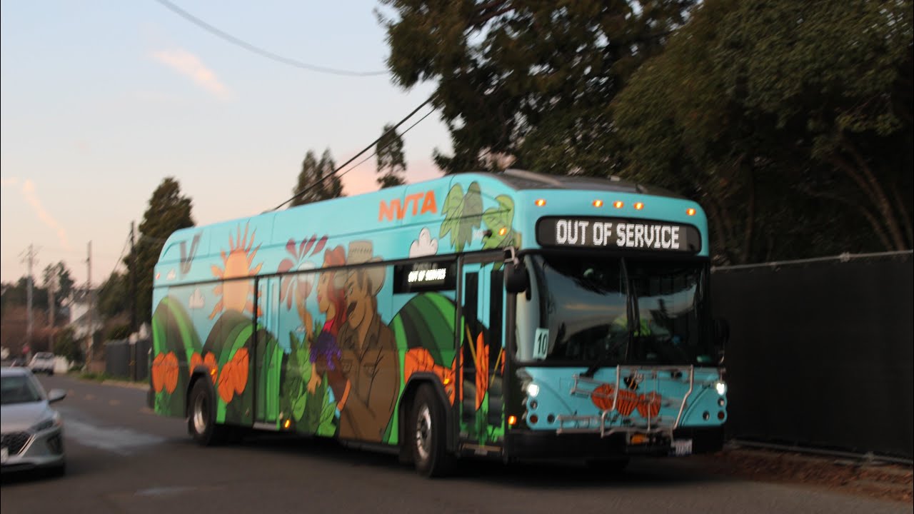 Vine Transit 2025 Gillig EV+’s Around Soscol Gateway Transit Center 