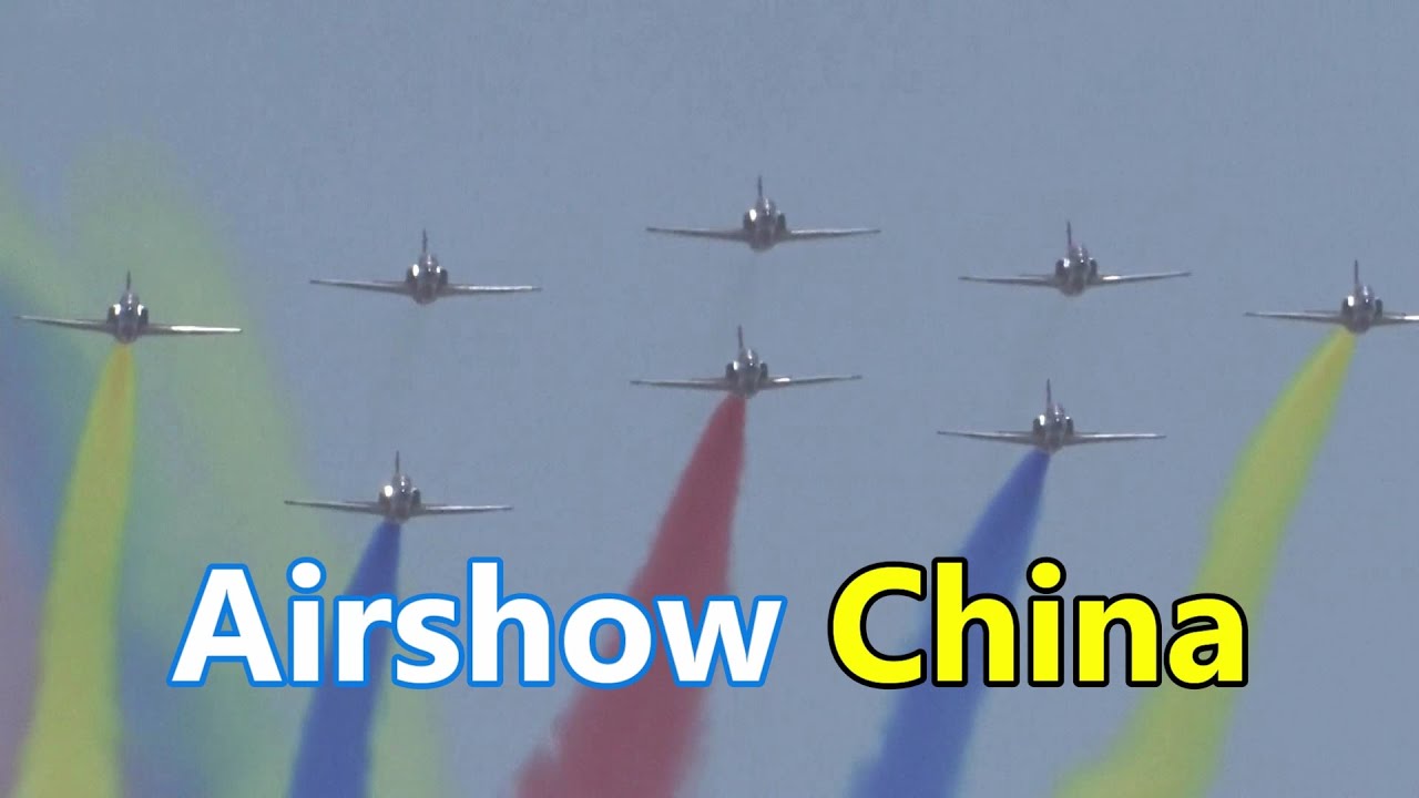Chinese aerobatic team amazed visitors at Airshow China 2021 | 2021中國航展中國特技飛行隊驚艷觀眾