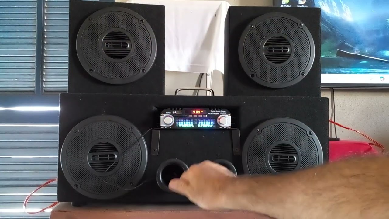 Amplificador BT 998 na caixa BOB