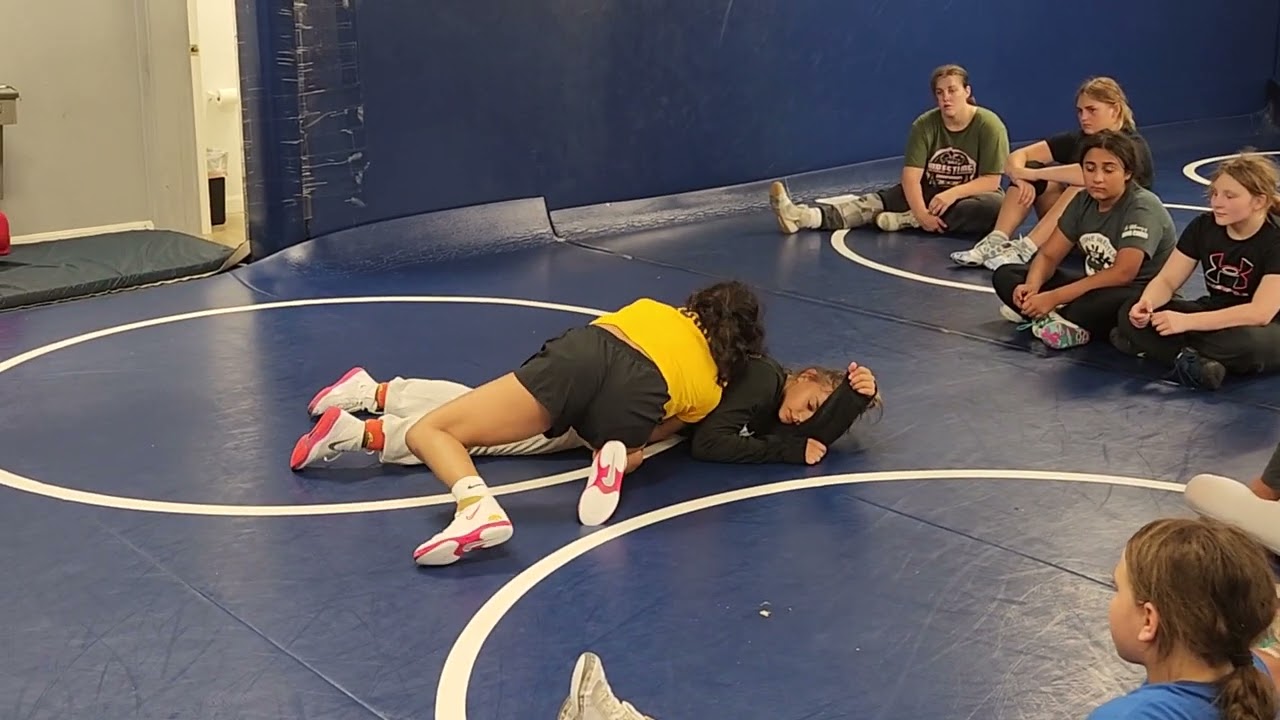 Reattack to tilt to gut wrench in freestyle wrestling 