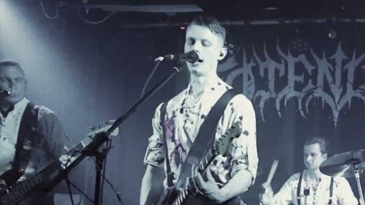 Totenlegion   -   Im Auge des Sturms