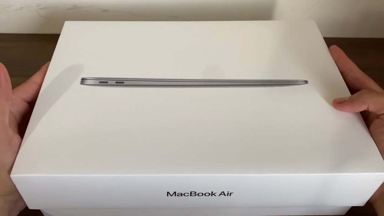 Unboxing de MacBook Air (2020) en 2025. :)