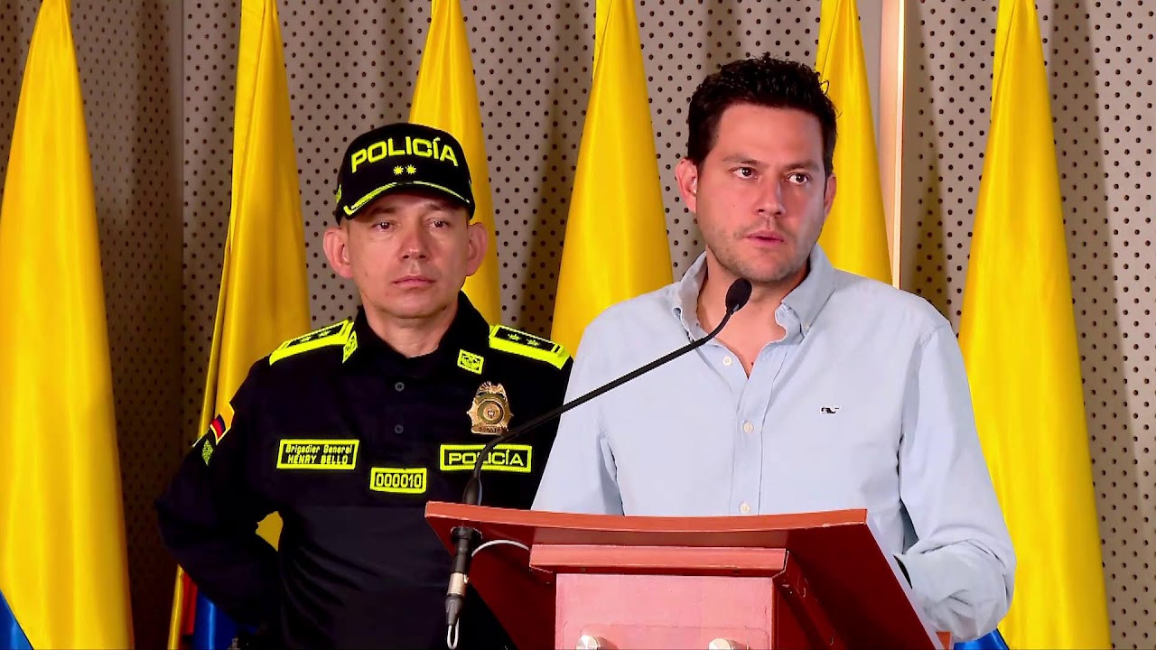 🔴 #EnVivo El alcalde de Medellín y el comandante de la Policía se refieren al golpe al frente 36