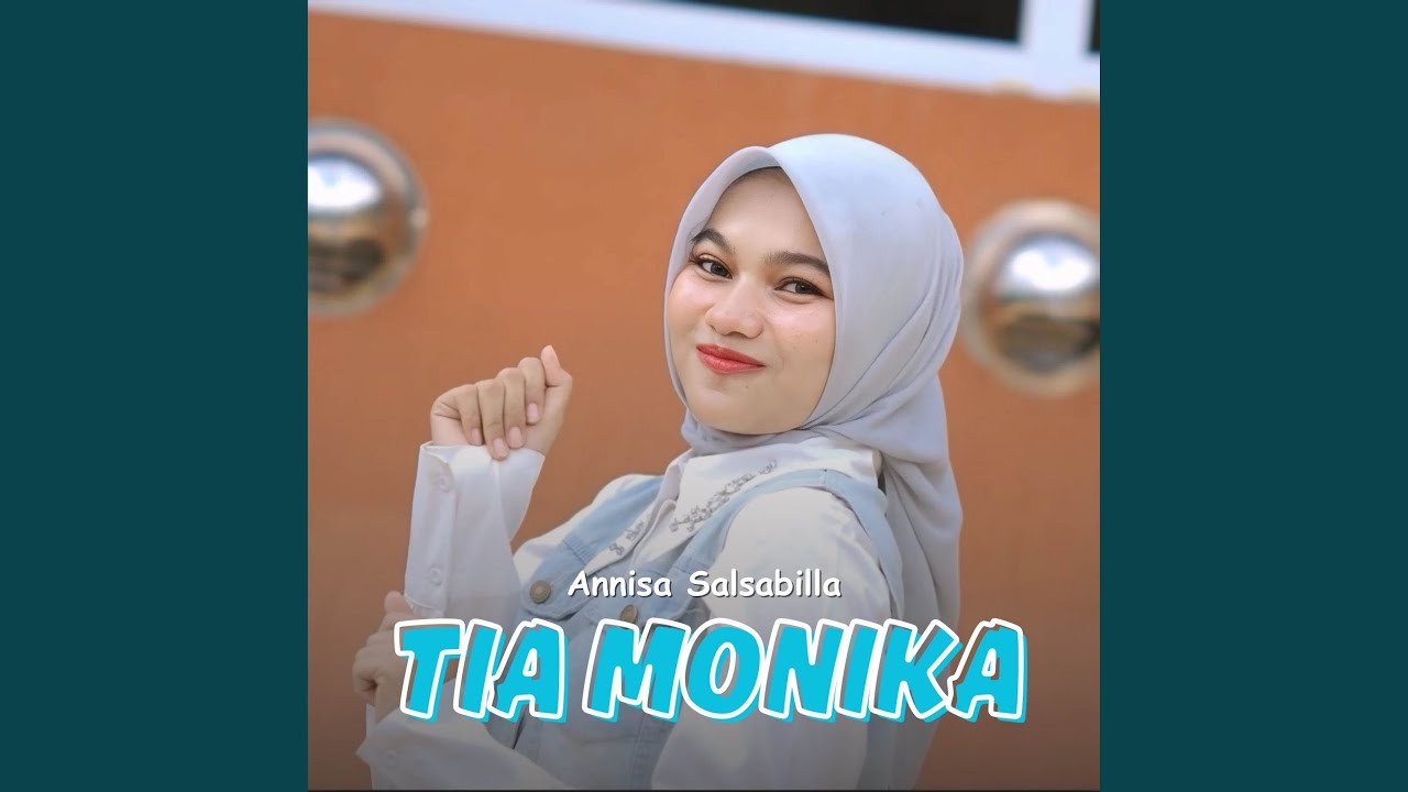 Tia Monika