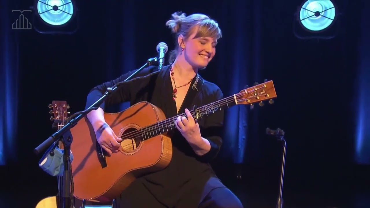 Christina Lux feat. Oliver George - Uhr_Moment - live