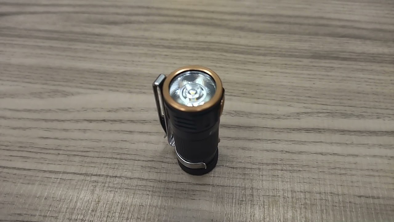 Fenix E16