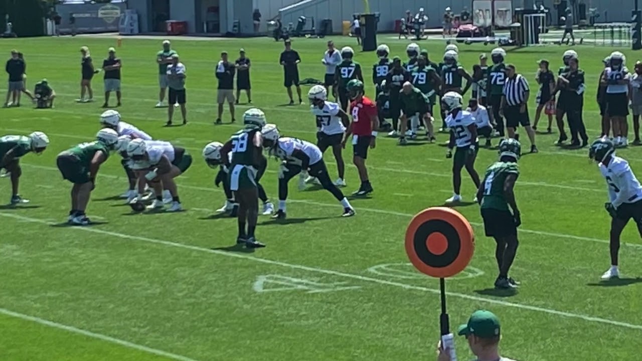 Sights & Sounds: Aaron Rodgers Lights Up New York Jets Training Camp
