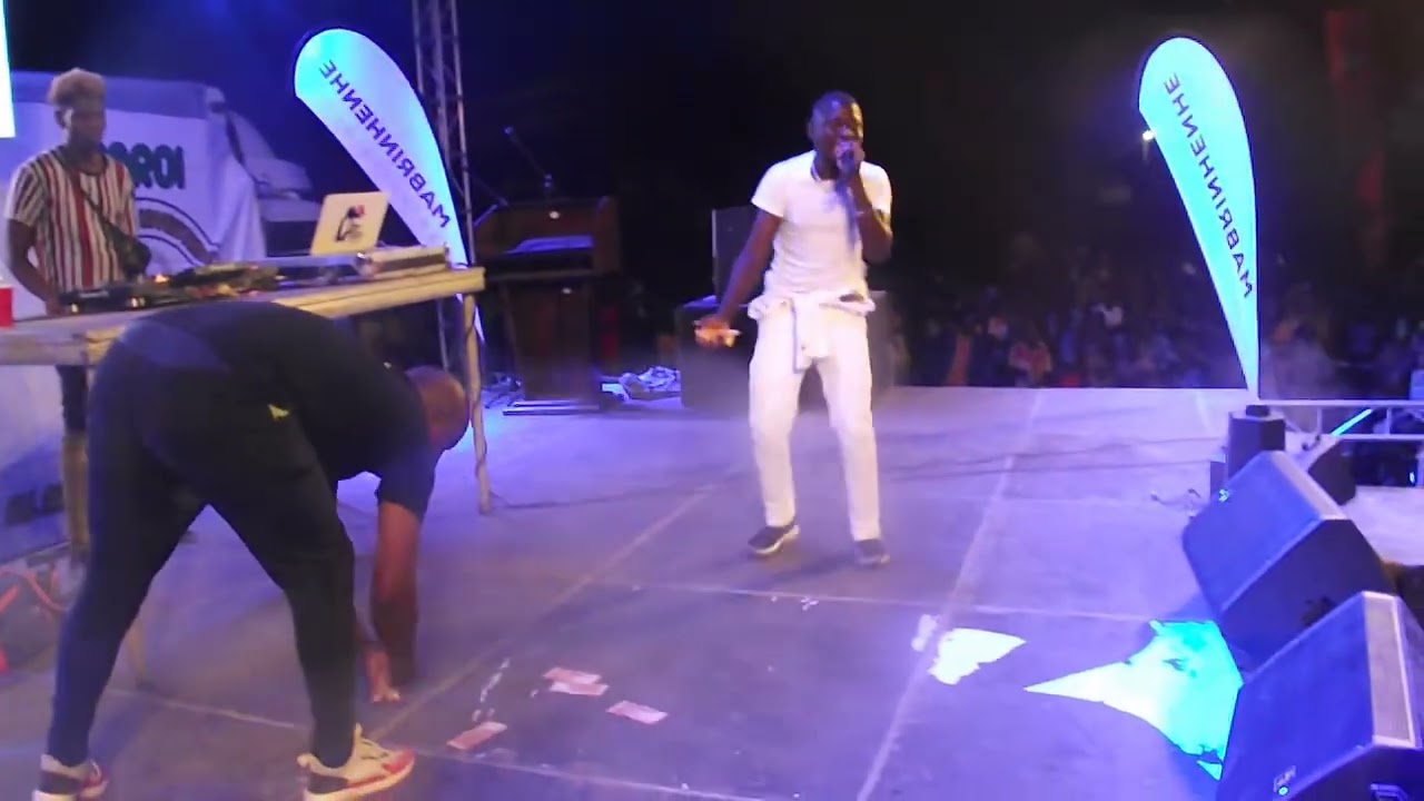 JULIO TAMELE - MULATO WAMUTCHANGANA