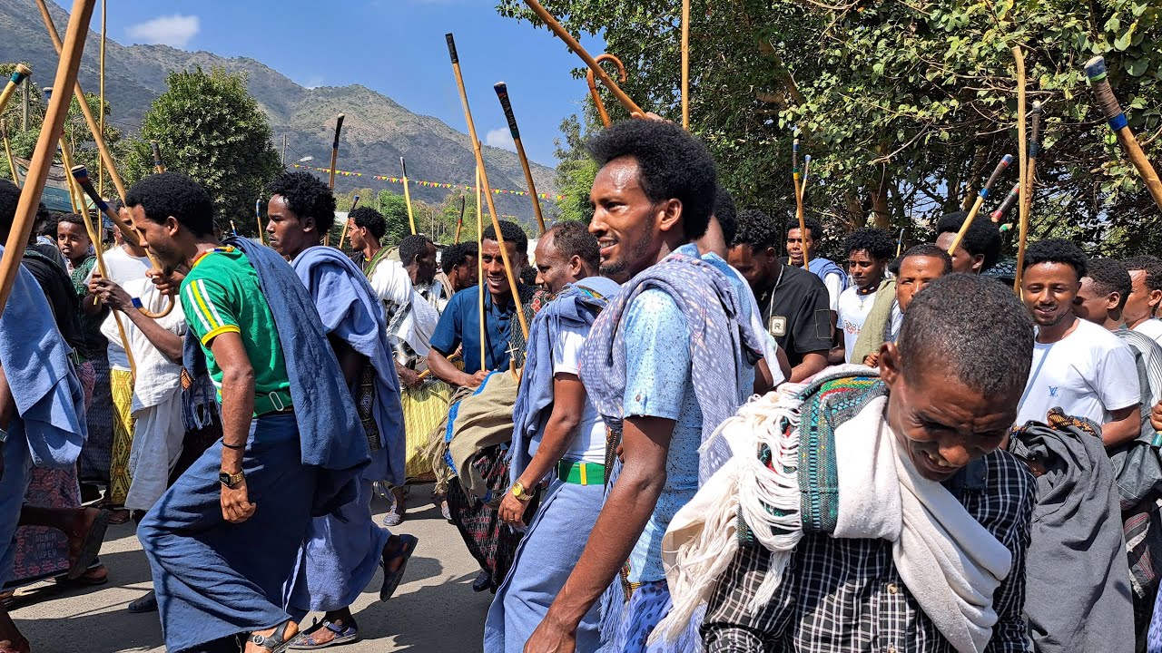 ራያ ቆቦ ሮቢት ላይክ እና ሸር በማድረግ ለሁሉም አዳረሱልኝ