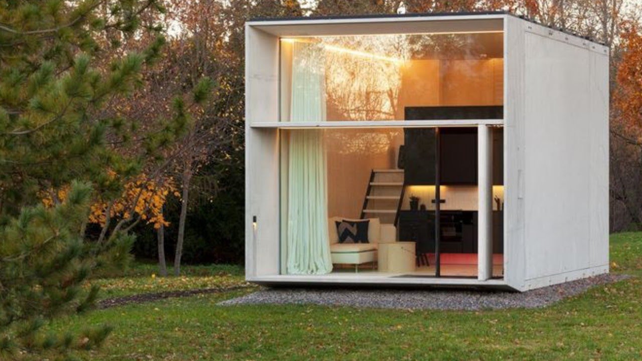 Top 10 Tiniest Houses in the World.