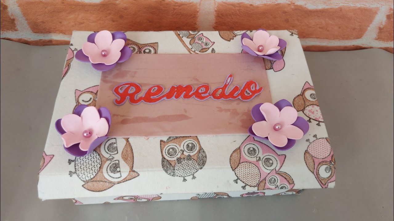 Porta remédio com caixa de sapato