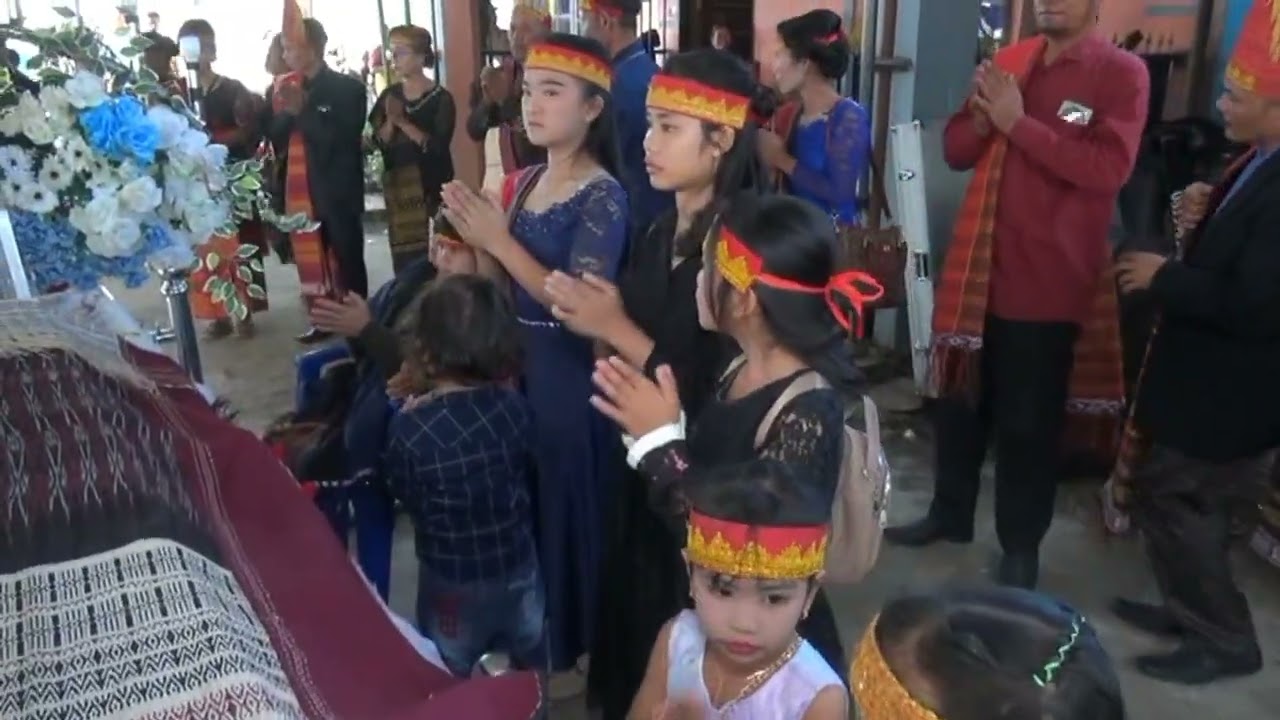 PESTA ADAT SAUR MATUA OPUNG TOMBUS PART 2