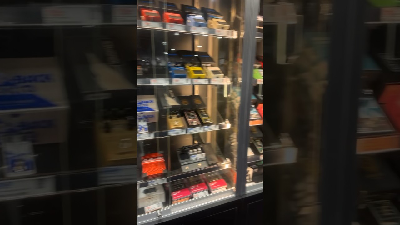 foot pedals ! #guitarcenter #pedals #footpedals #guitars #fx #fxpedals #electricguitar #shorts