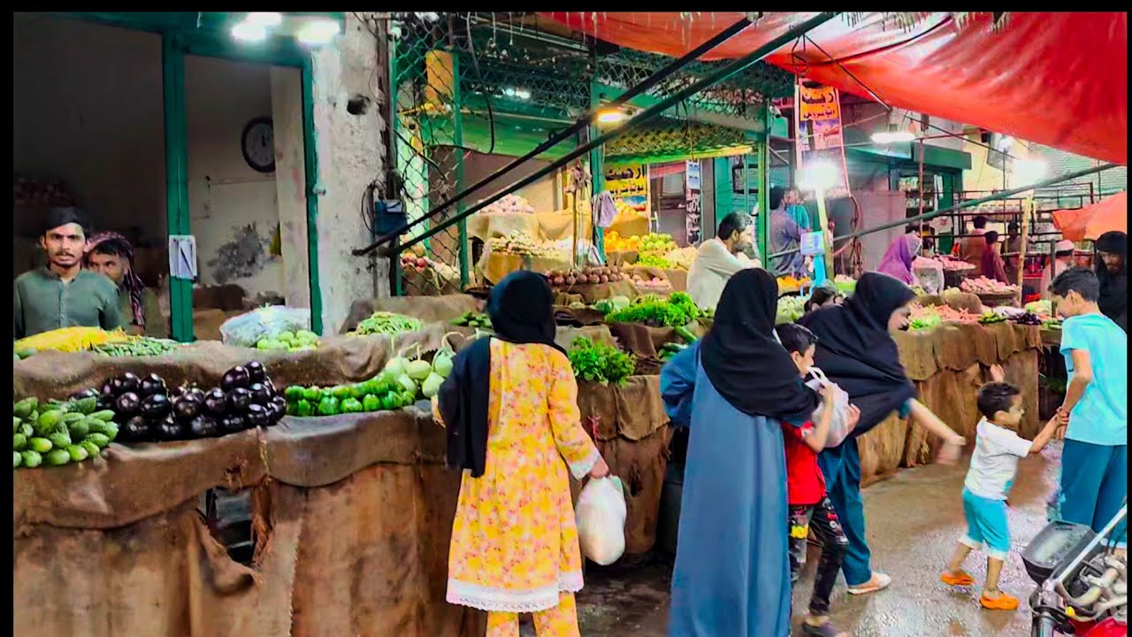 🇵🇰 Real Pakistan INCREDIBLE Street Walking Tour | Full HD Experience