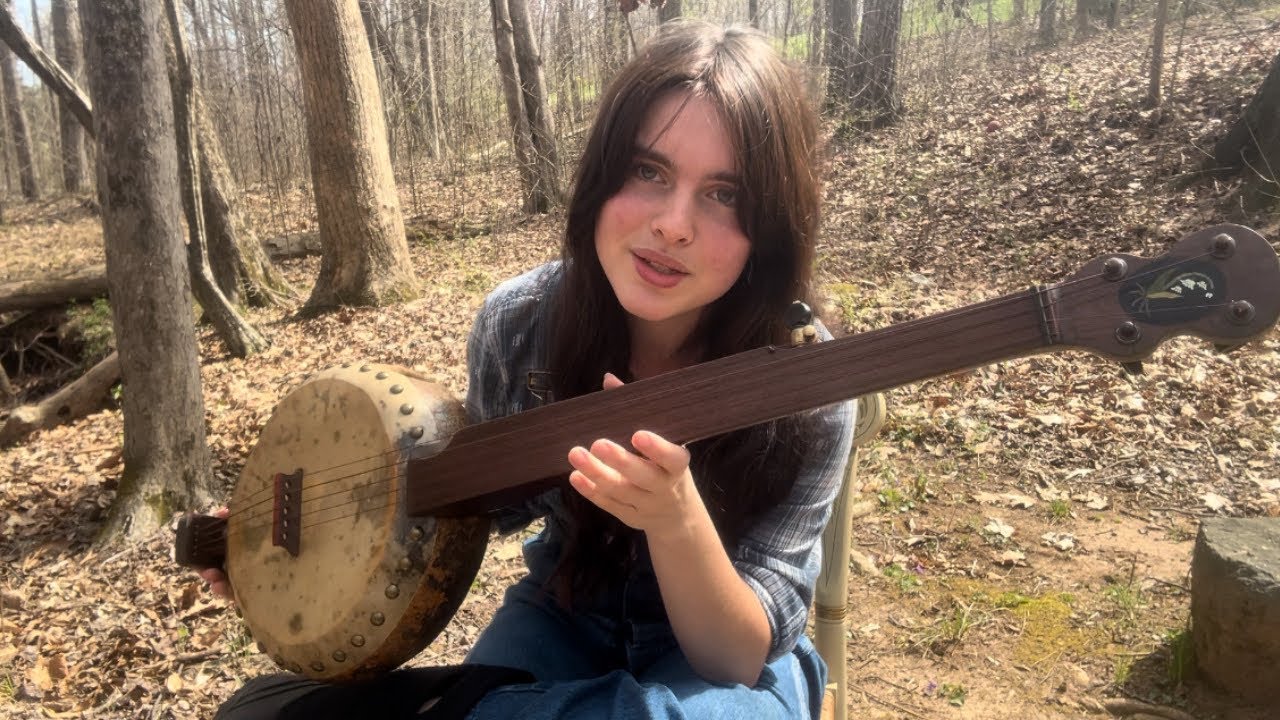 The Cuckoo (gourd banjo) - Murphy Campbell 