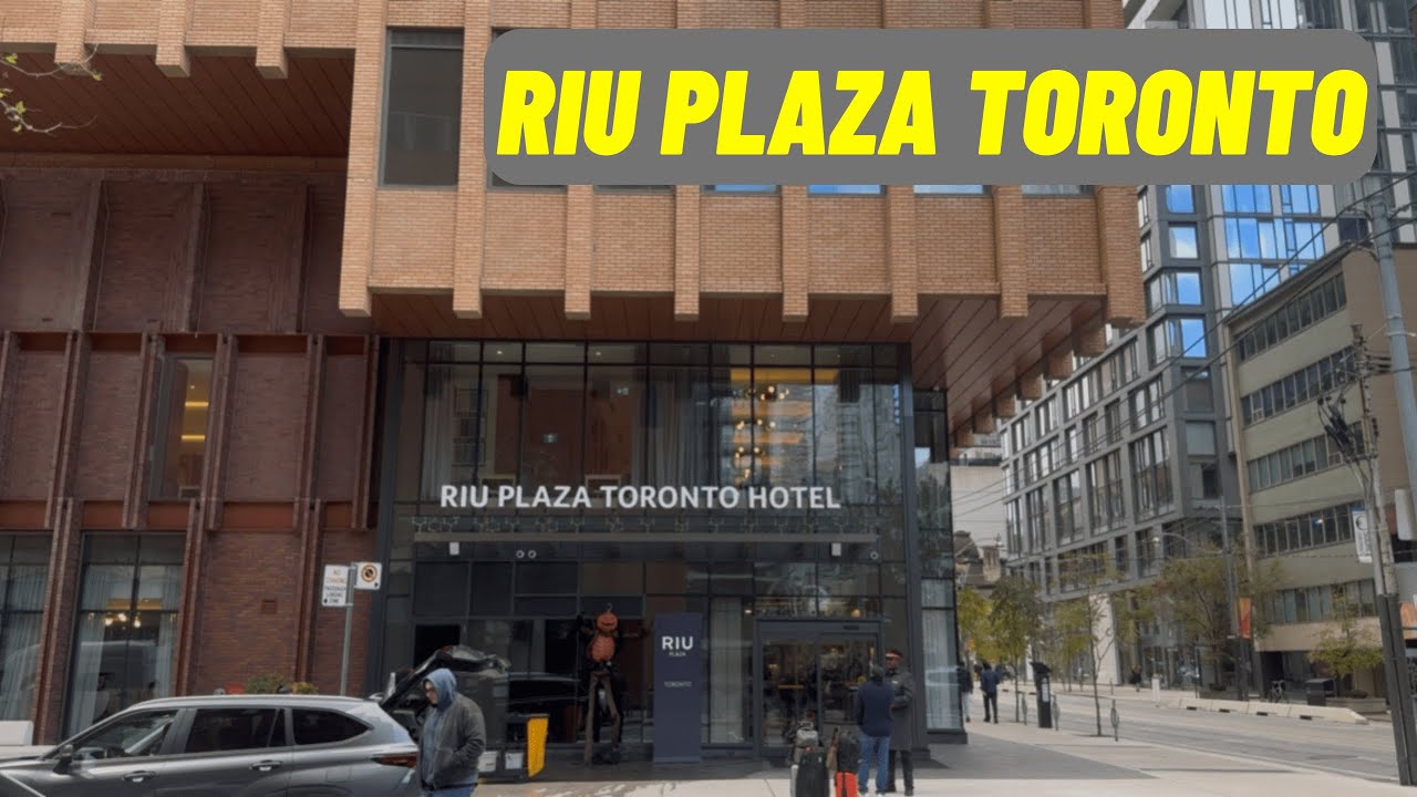 Отель Riu Plaza Toronto