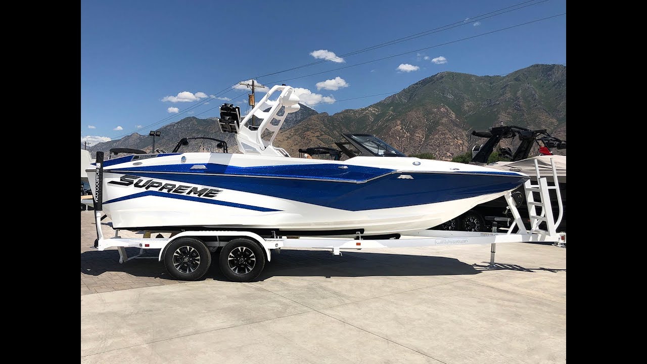 2020 Supreme ZS232 Walkthrough - Canadian Blue Flake / White - Incredible Wakesurf Boat