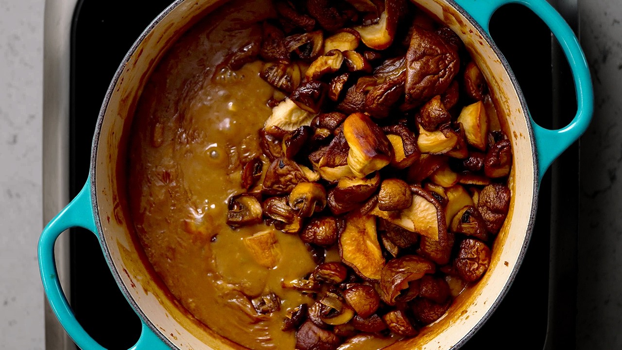Грибной гумбо — экстра-тёмный ру, одна кастрюля, насыщенный вкус