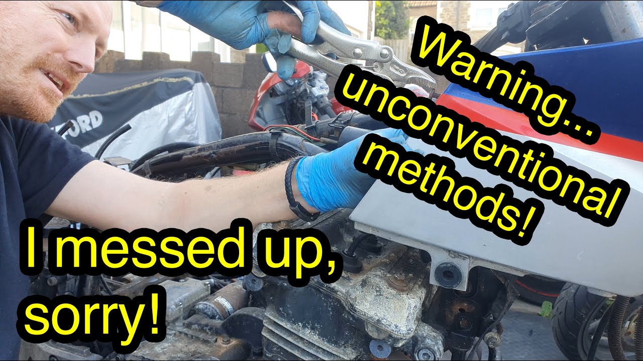 Barn Find Kawasaki GPZ900R Ninja TEARDOWN - Part 1