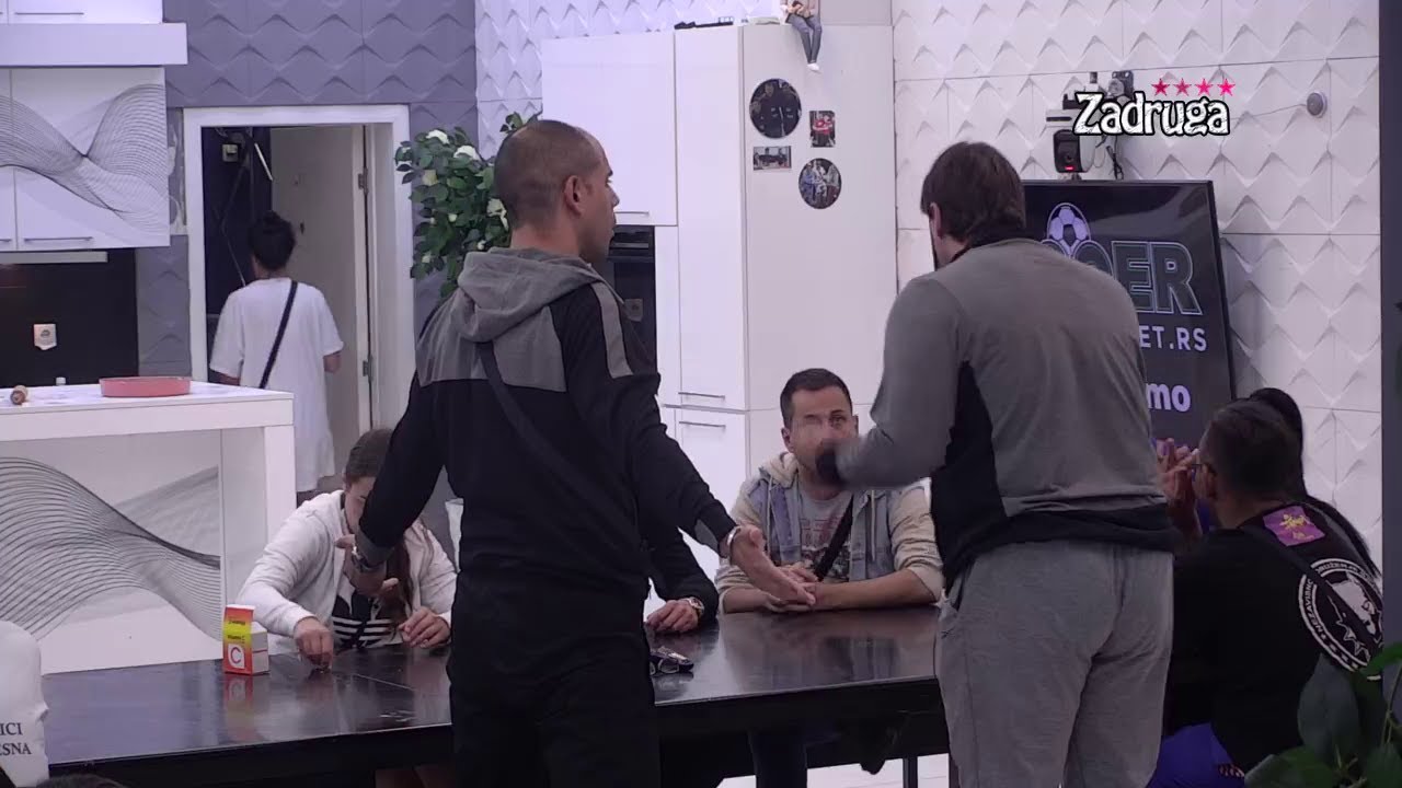 Zadruga 4 - Kristijan i Mišel oči u oči nakon pevačevog bekstva iz paba - 26.04.2021.