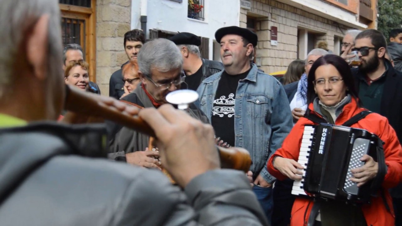 La Ronda de Boltaña rondando por Mora de Rubielos.