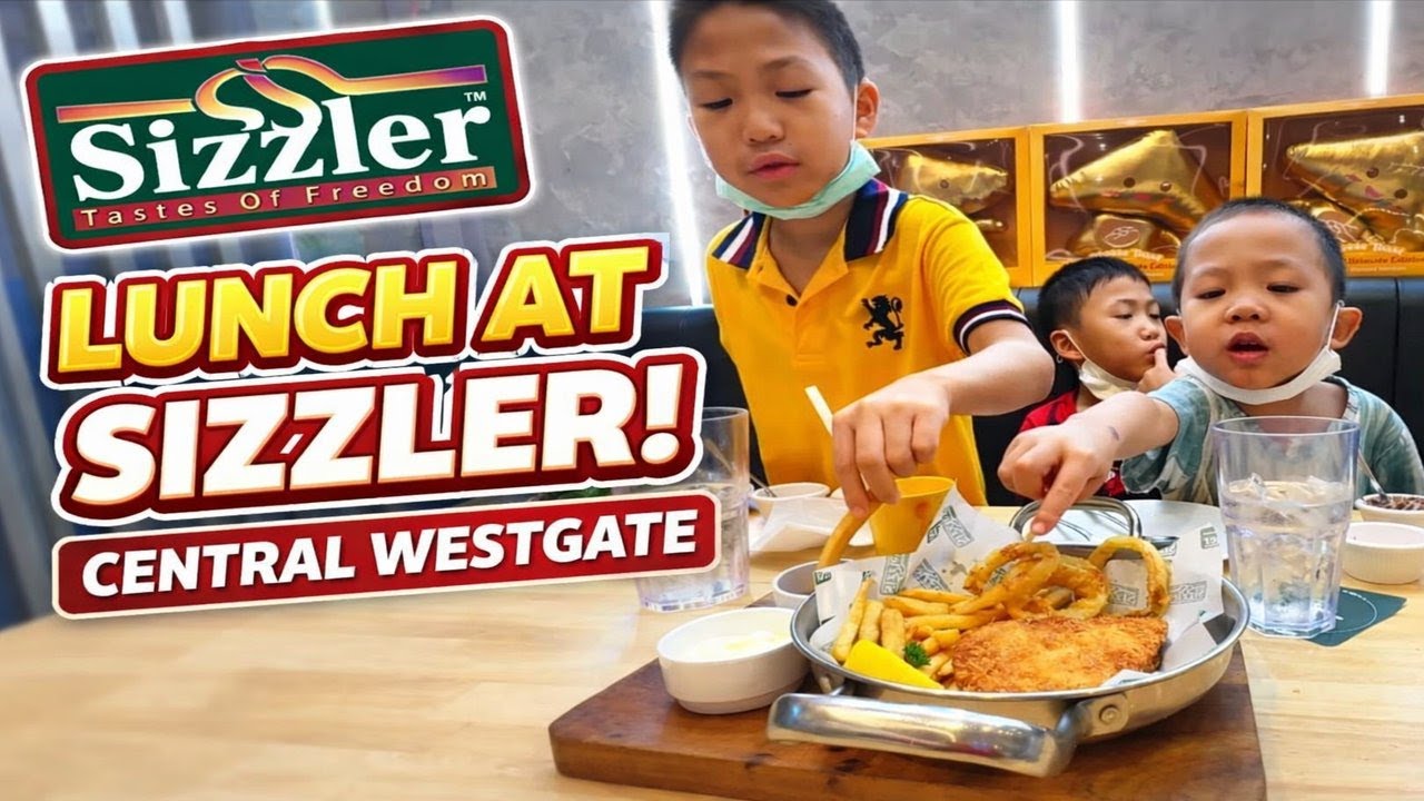 3เด็กไปกินข้าวที่ Central Westgate