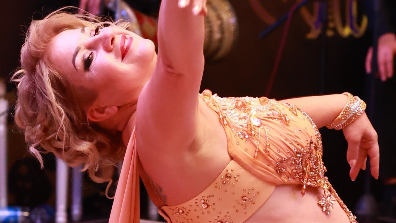 OlLGA NOUR CLOSING   Gala 