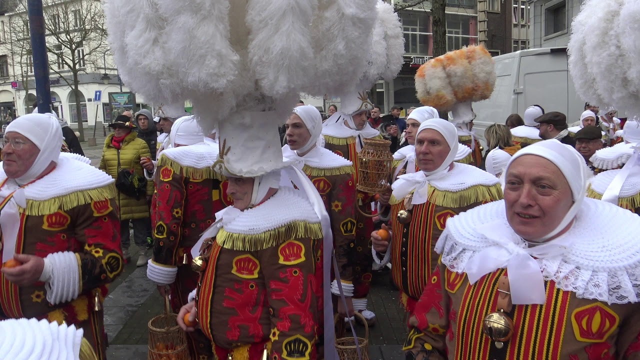 Carnaval de Charleroi 2020 28 Gilles les Récalcitrants après-midi