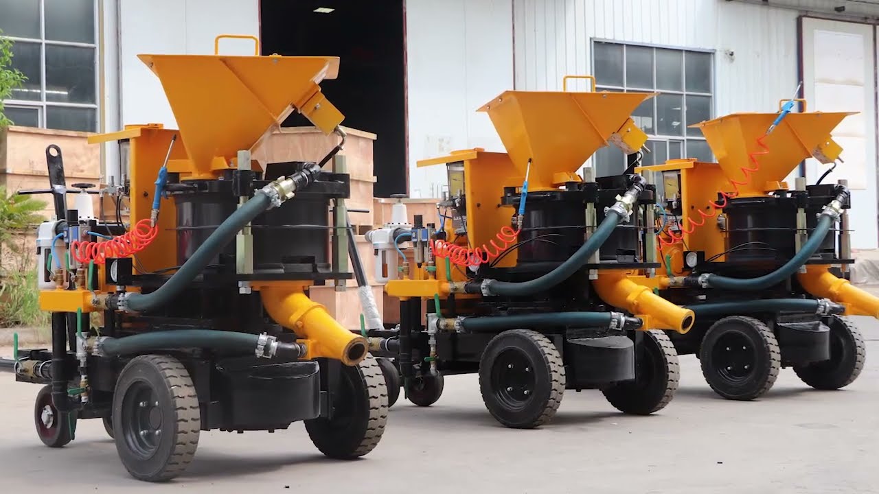 Shotcrete machine for wet and dry concrete spraying and conveying