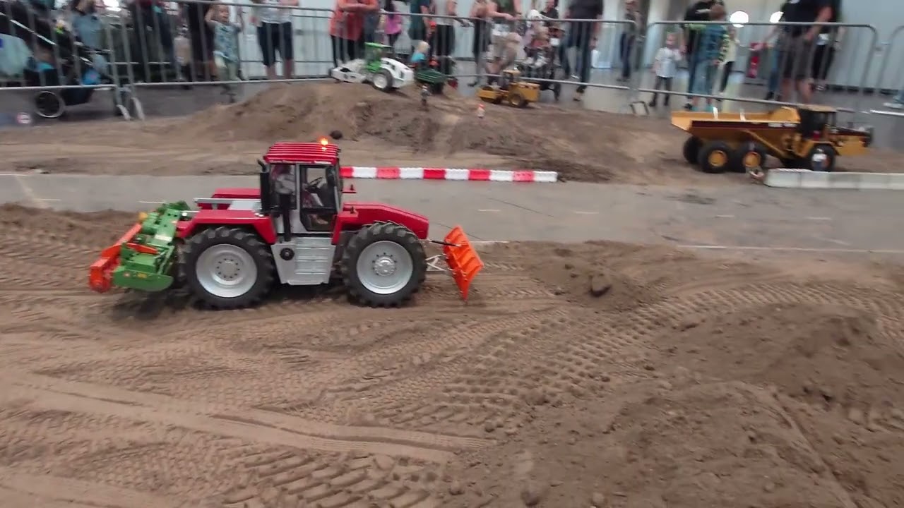 Tip and spread MAN TGX, Unimog, and Scania transporting Soil