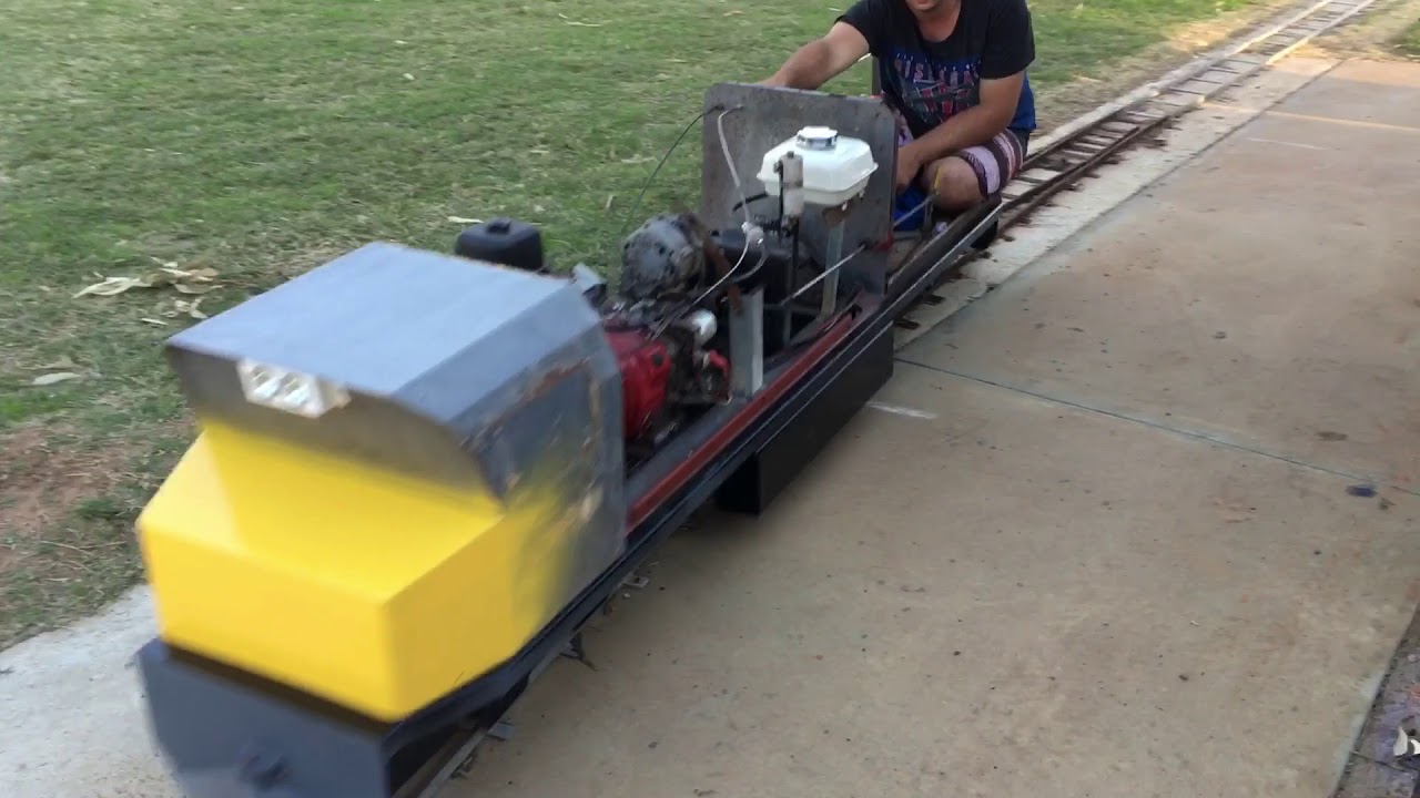 Batavia Coast Miniature Railway. return of 7.25 inch gauge Hesta locomotive