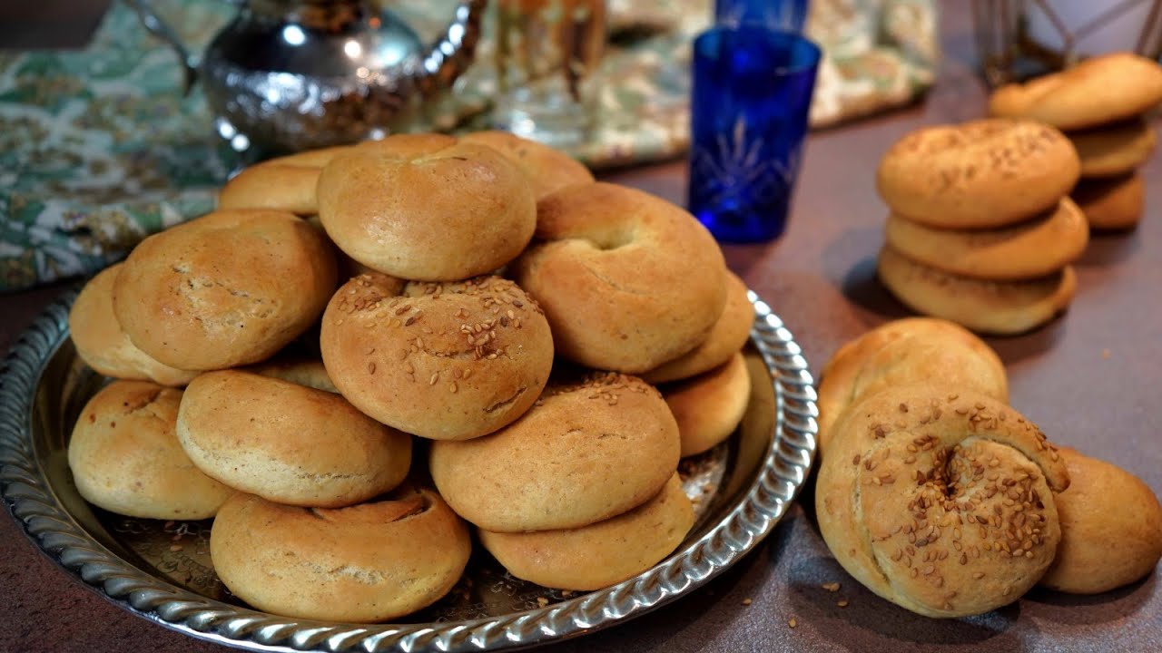 kaak el eid /lebanese Eid cookies /Eid mubaraka cookies / Ramadan Eid Kaak