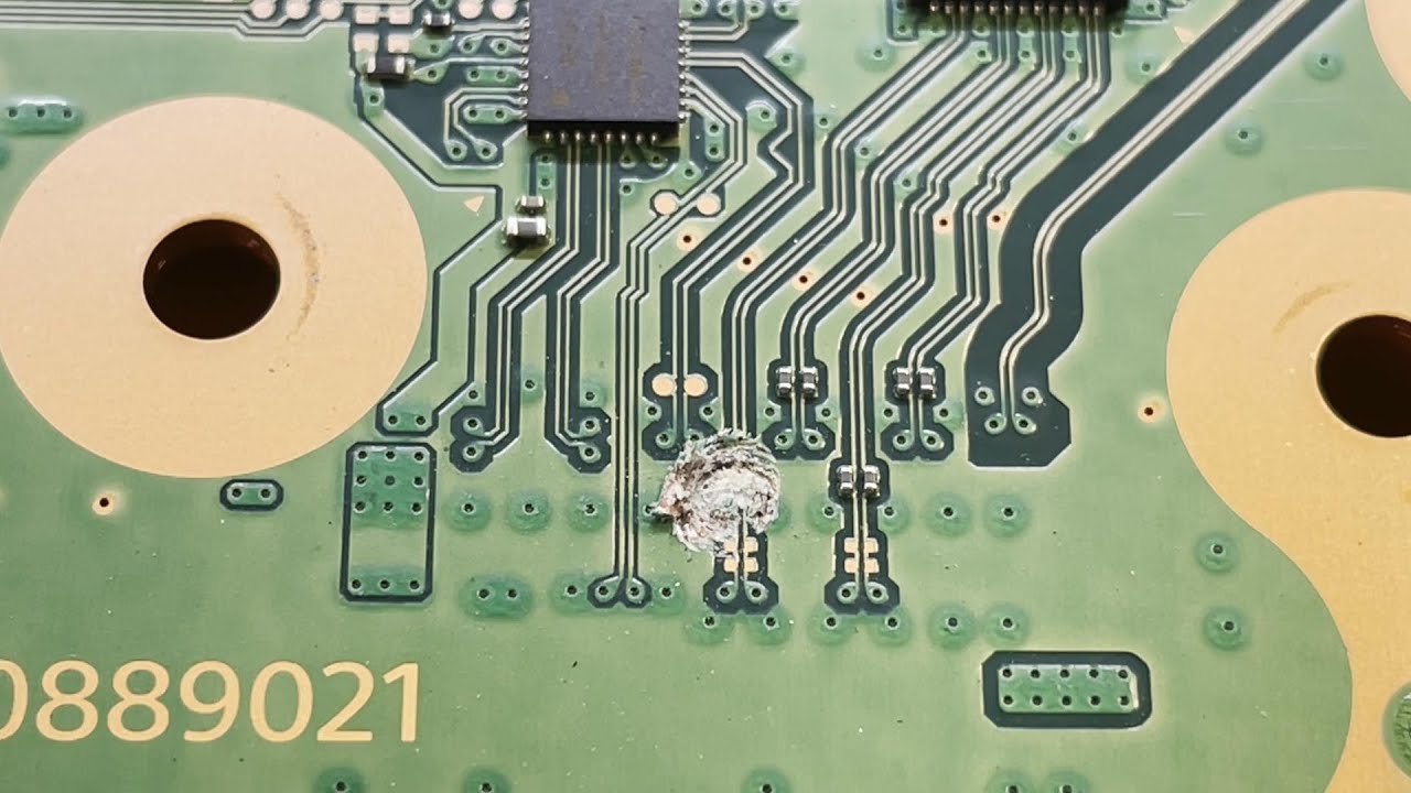 #105 Repair of PS5 CFI-1015A Powers On-Off
