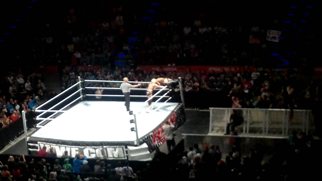WWE RAW 2012 CM Punk vs. Dolph Ziggler. Poland