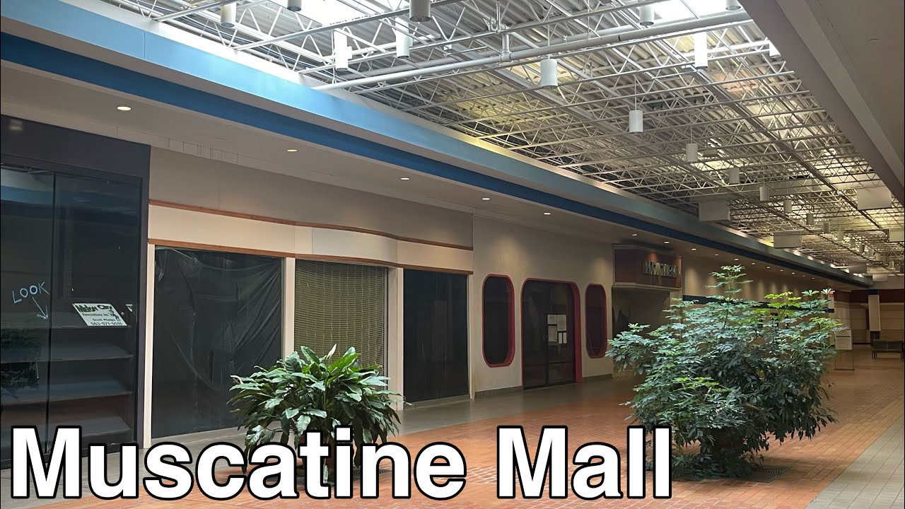 Dead Mall: 90s fever dream, Muscatine Mall
