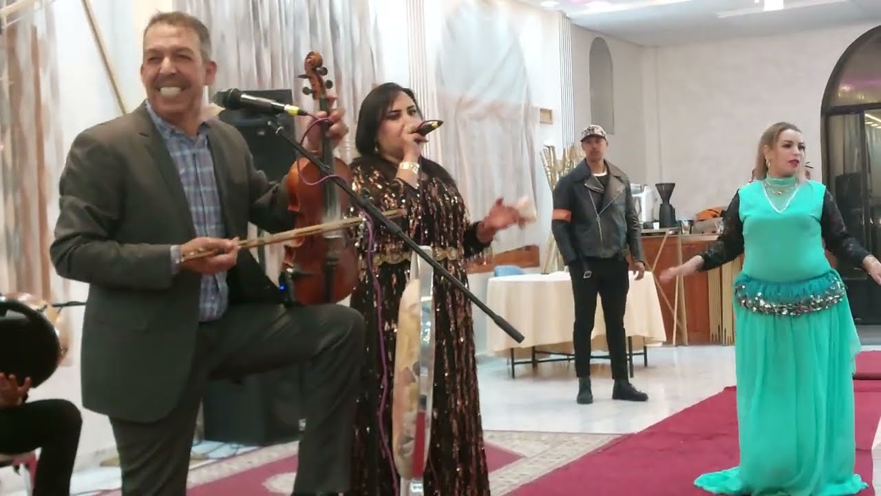 سلطان الاغنية الامازيغية مصطفى اومكيل قصارة شاعلة في ازرو 2025 🔥🔥🔥🔥🔥🔥🔥🔥🔥🔥🔥