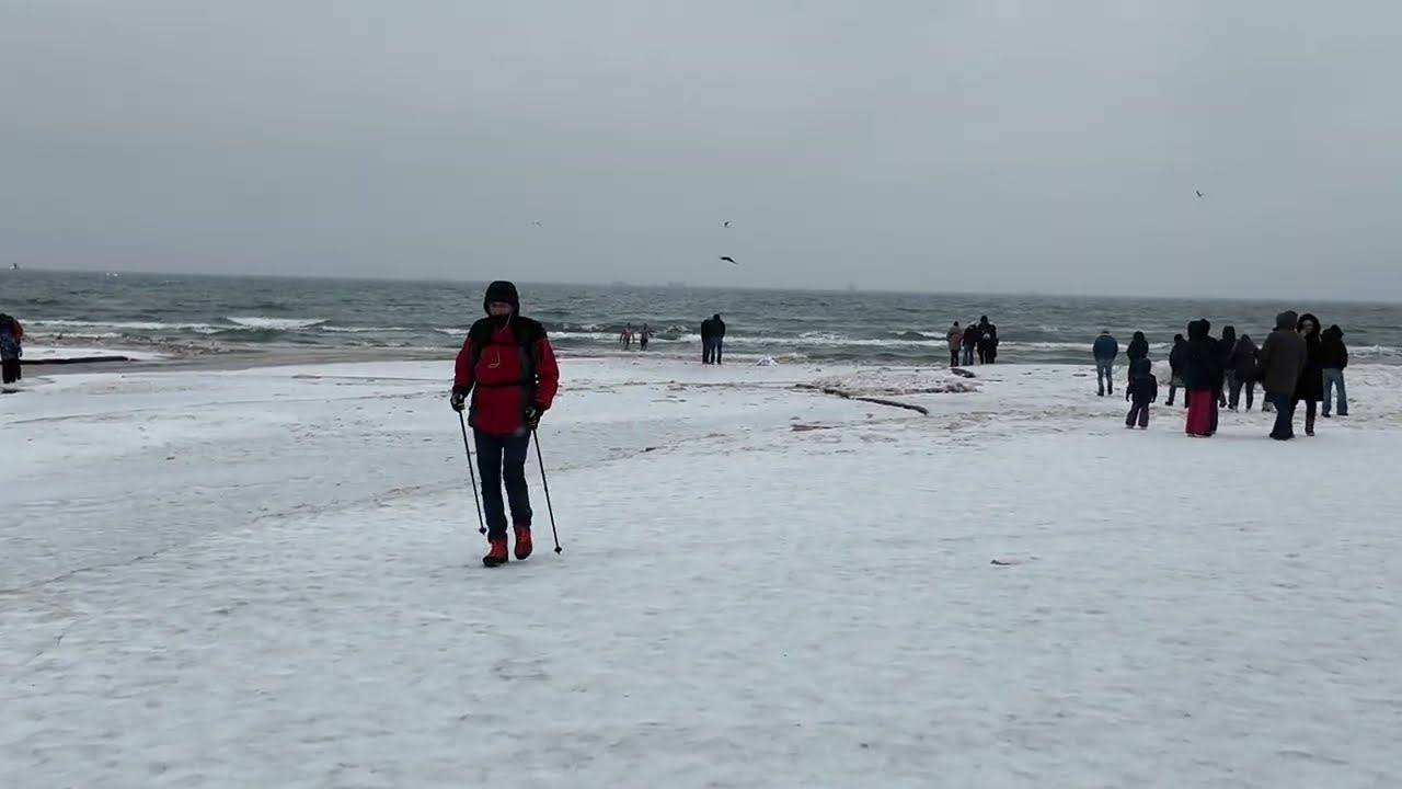 Море замерзло, але не  скрізь та не сьогодні 