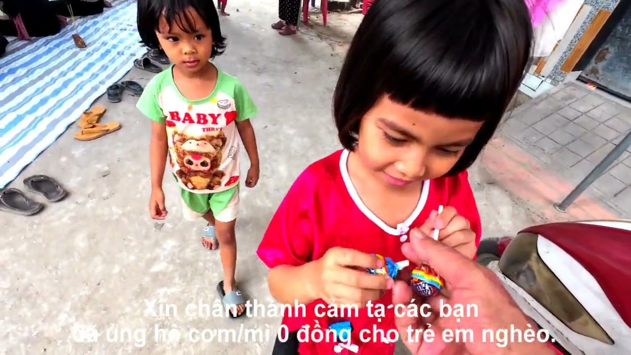Mùng 2 Tết : Cùng Misa đi phát kẹo của anh Sam Sylvain cho các bè xóm nhỏ, Tri Tôn, AG 18/02/26