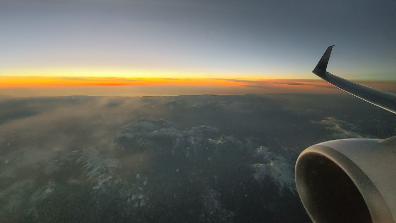 {4K} [FULL SUNSET FLIGHT] Portland (PDX) - Oakland (OAK) — Alaska Airlines — Boeing 737-990(ER)
