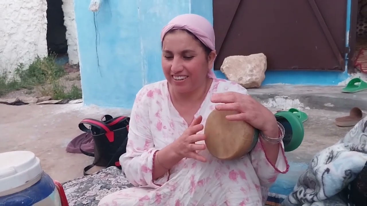 جات عدنا موتبيعة من فرنسا  وفرحنا بيها 🙏🙏