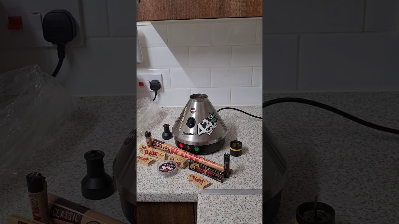 Storz and Bickle volcano vaporizer 1