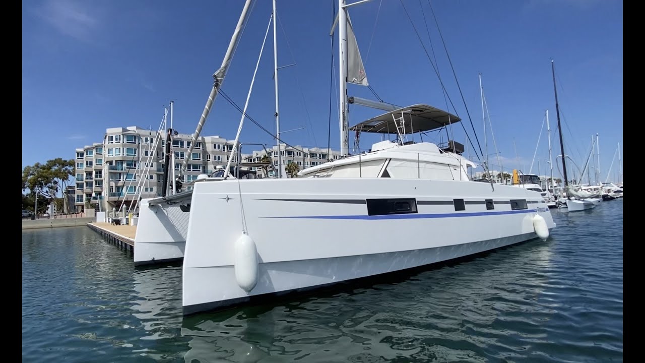 Парусный катамаран Nautitech 46 Flybridge 2019 года продаётся в Калифорнии. Видеообзор. Ян Ван Туил.