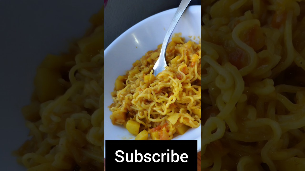 it's maggi time😋🍝 potato maggi easy recipe 