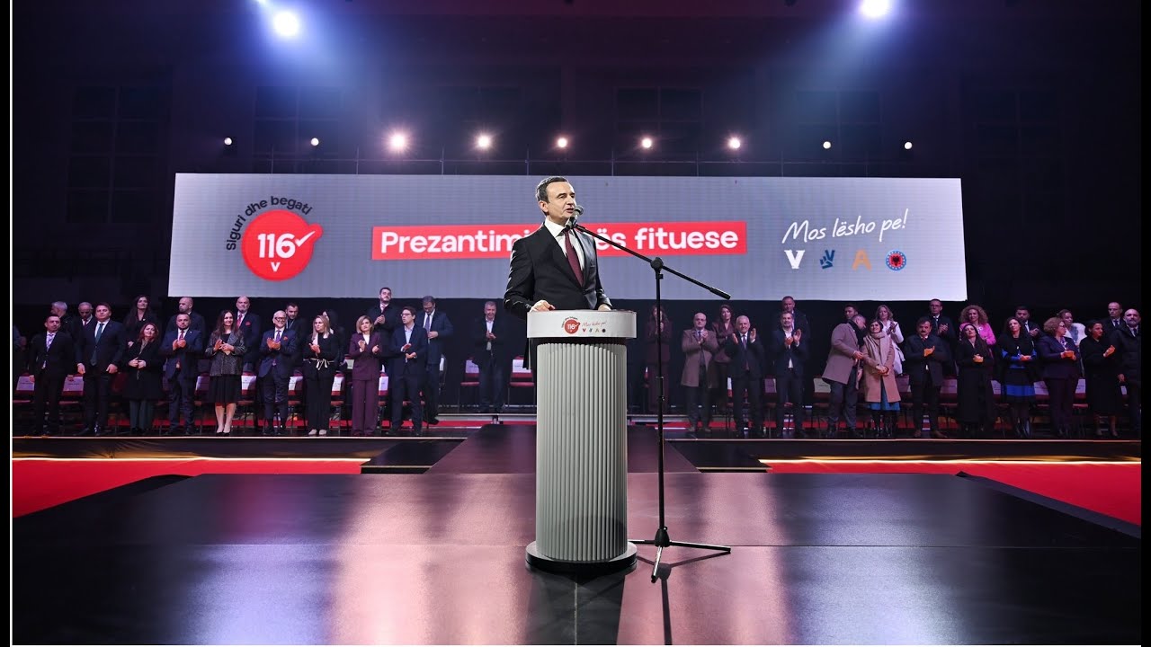 Albin Kurti &ndash; Tubimi i madh i Vet&euml;vendosjes n&euml; Prishtin&euml;: Prezantimi i planprogramit qeveris&euml;s -pj 1