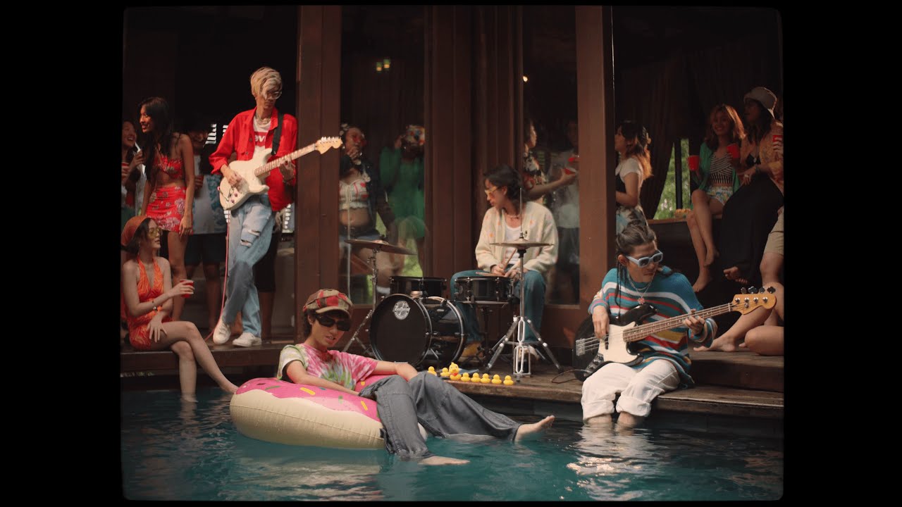 Midnight Fusic - Summer Love feat. Lil Asian Thiccie (Official Music Video)