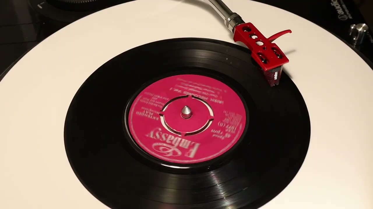 Irish Melodies Vol. 1 - Gordon Franks Singers Embassy EP