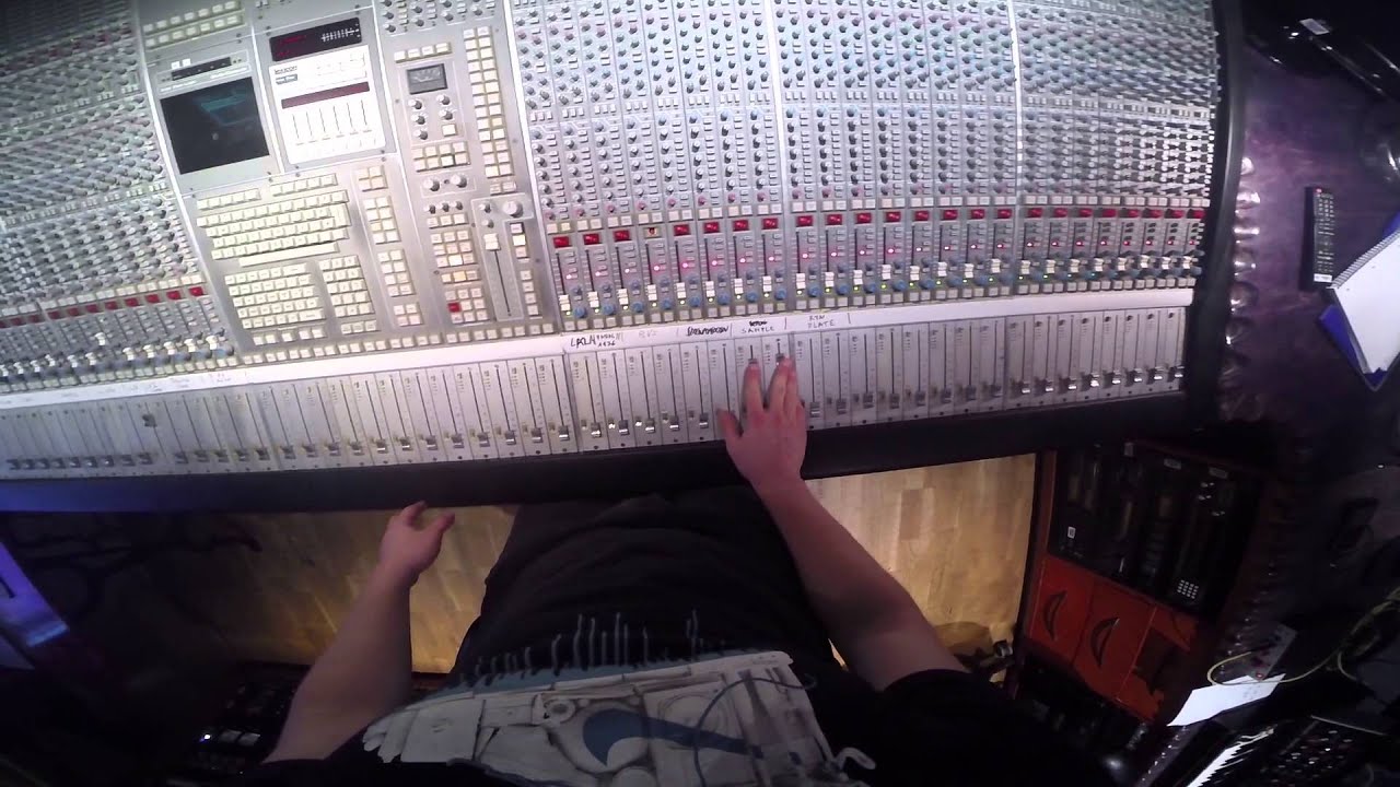 Patrick Wave POV of a mixing session (2015)