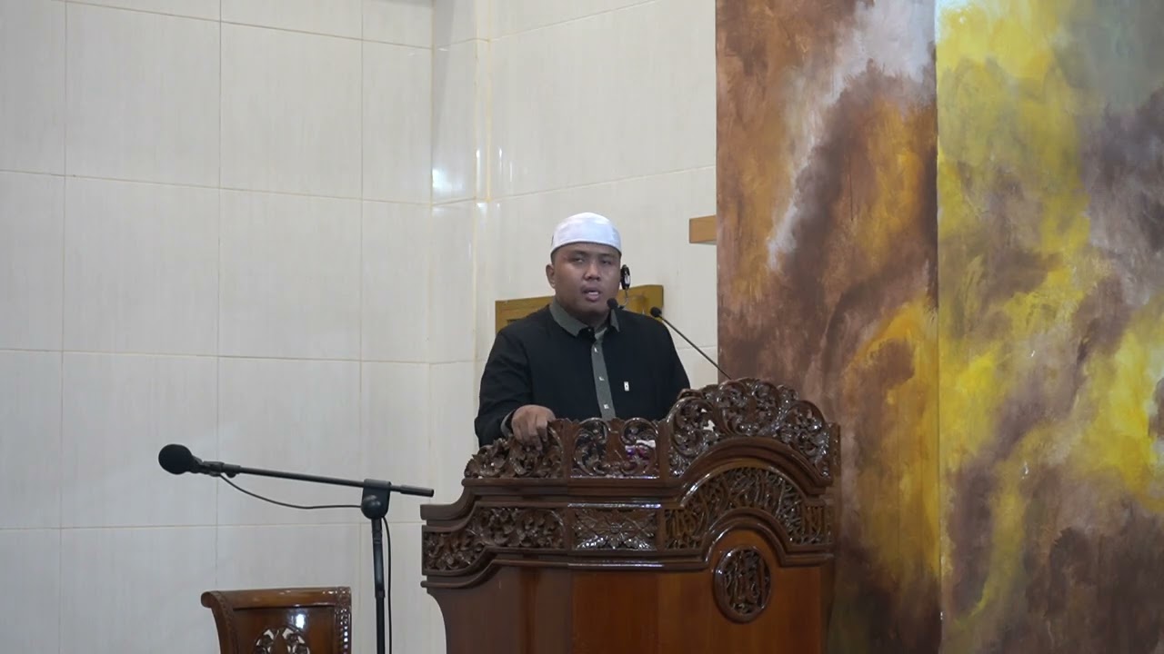 Kultum tarawih malam ke-15 Tentang Gerhana Bulan Bersama Ust. Mushthofal Fitri, Lc.