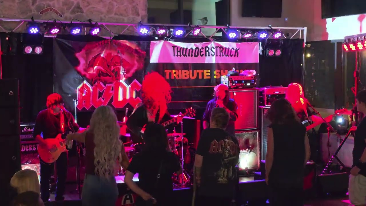 Thunderstruck ACDC Tribute Band / Rock N Roll Damnation