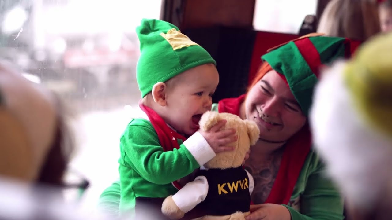 🎄 The Elf Explorer at the Keighley & Worth Valley Railway! 🚂✨